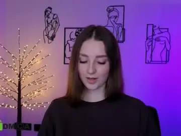 Chaturbate Sex Cam of rosalie_swan3