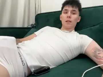 Chaturbate Watch Live Sex Cams of sky_hexx