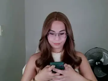 Chaturbate Live Sex of chelly4u69