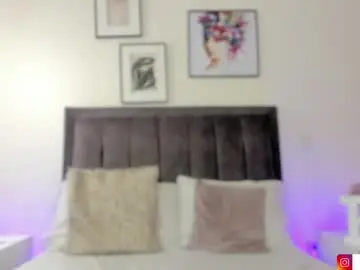 Chaturbate Free Live Porn of helen_mooree