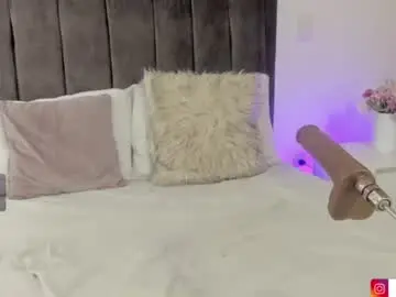 Chaturbate Nude Webcam of helen_mooree