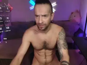 Chaturbate Live Porn of ilyafriend