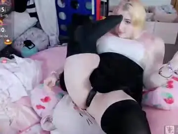 Chaturbate Sex Chat of lil_alison_heart