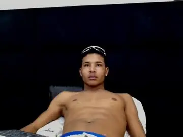 Chaturbate Best live sex cam show of rafaelvanderx