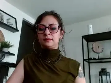 Chaturbate Adult Webcams of serena_xyz