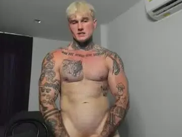 Chaturbate Live Sex Cam of andy_hunk