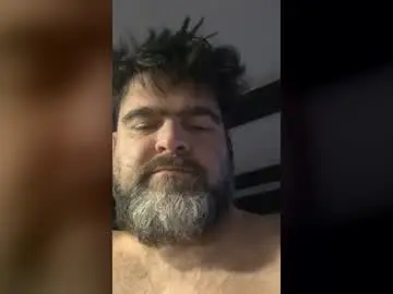 Chaturbate Watch Live Sex Cams of labrique69