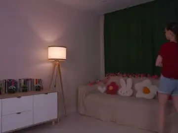 Chaturbate Free Porn Cam of lynettebails