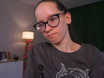 Chaturbate Live Sex Cam of lynettebails