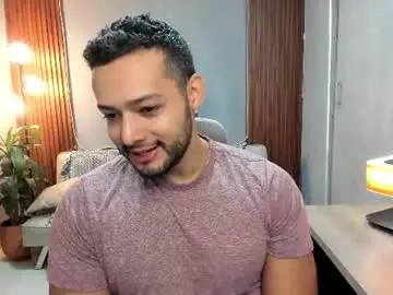 Chaturbate Live Sex Cam of j_calix
