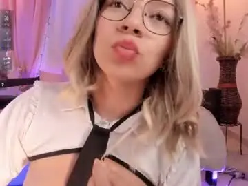 Chaturbate Private Sex Chat of naugthyrosie_