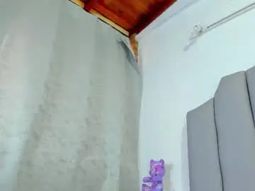Chaturbate Sex Cam of luccy21_