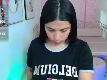 Chaturbate Watch Live Sex Cams of small_naugthy