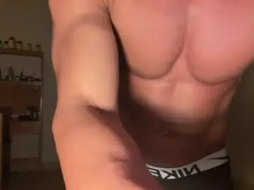 Chaturbate Adult Webcams of elijahkinky24