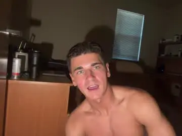 Chaturbate Best live sex cam show of elijahkinky24