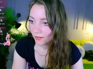 Chaturbate Free Porn Cam of holly_kittenss