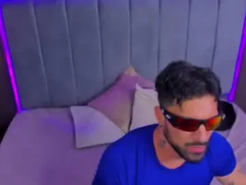 Chaturbate Free Porn Cam of dennis_cox_