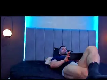 Chaturbate Private Sex Chat of dennis_cox_