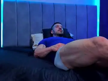 Chaturbate Free Live Porn of dennis_cox_