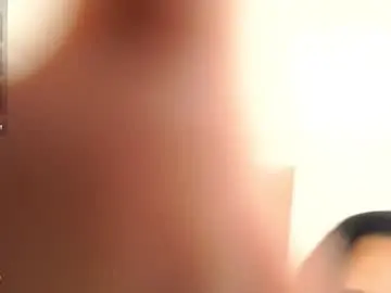 Chaturbate Live Sex Cam of n_o_v_a