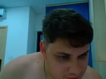 Chaturbate Free Porn Cam of richardtors