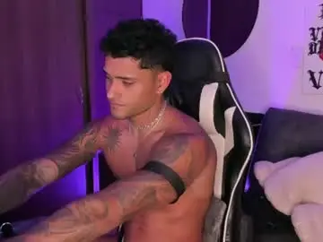 Chaturbate Watch Live Sex Cams of alessandro_vanni