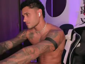 Chaturbate Watch Live Sex Cams of alessandro_vanni