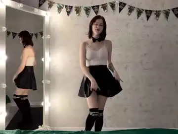 Chaturbate Sex Chat of eleniswackhammer