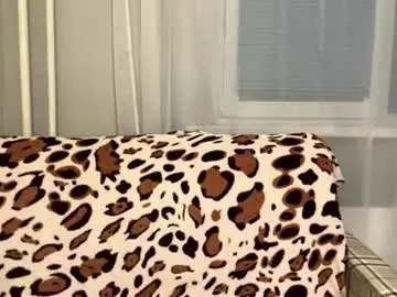 Chaturbate Adult Video Chat of racquelcaffarel