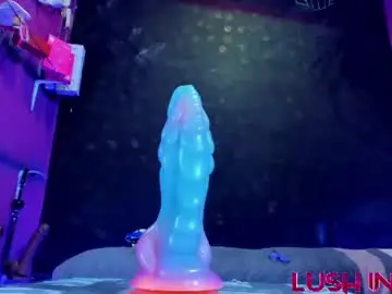 Chaturbate Free Live Porn of sommer_alexa