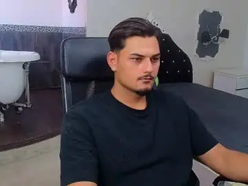 Chaturbate Live Sex Cam of malakaifrost