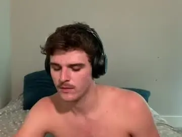 Chaturbate Watch Live Sex Cams of yngdesire1