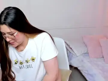 Chaturbate Best live sex cam show of emmarosses