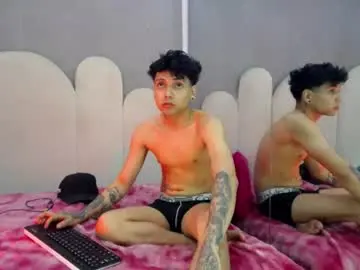 Chaturbate Live Sex Cam of boy_sex451
