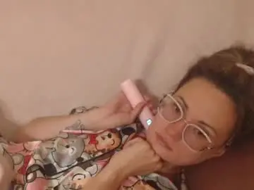 Chaturbate Live Porn of candylady136
