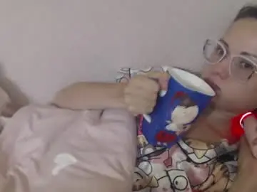 Chaturbate Free Porn Cam of candylady136