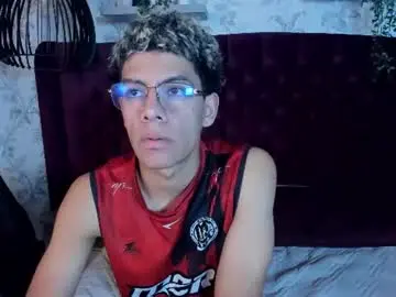 Chaturbate Watch Live Sex Cams of harryjohnson_