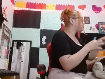 Chaturbate Live Sex Cam of saray_extrovert1
