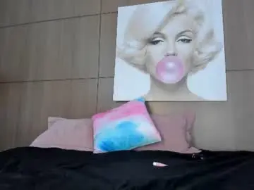 Chaturbate Sex Cam of saraycollins