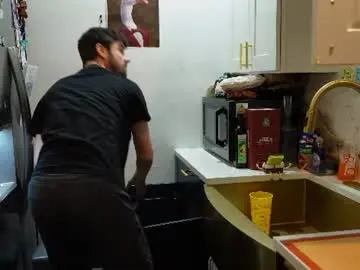 Chaturbate Live Porn of rndmzd