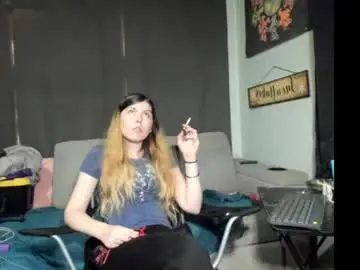 Chaturbate Free Porn Cam of roxihazeleyes