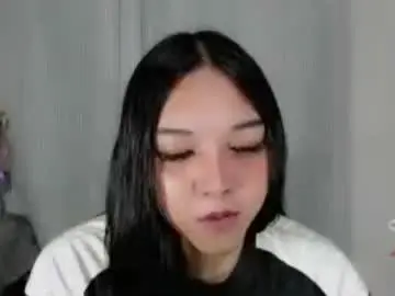 Chaturbate Sex Cam of alisa_sexmachine