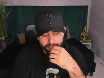 Chaturbate Live Sex of jhon_bear02