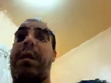 Chaturbate Watch Live Sex Cams of bxbomber2012