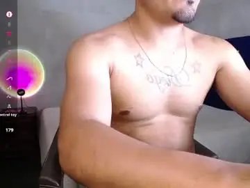 Chaturbate Live Porn of diegoalejandro_