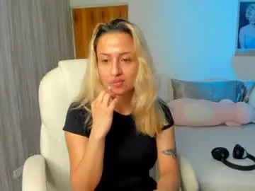 Chaturbate Best live sex cam show of elena_ruiz