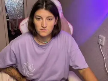 Chaturbate Live Sex Cam of katrin_kristal