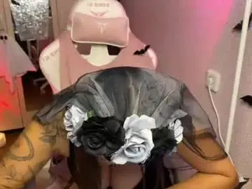 Chaturbate Sex Cam of katrin_kristal
