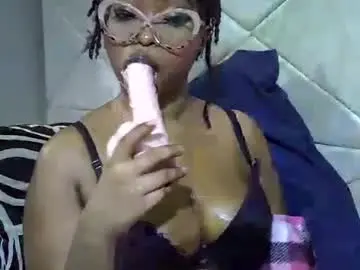 Chaturbate Sex Chat of nia_onyx