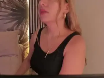 Chaturbate Adult Video Chat of samaantha_white_